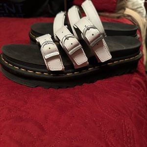 Dr Martens slip on platform slides!!!